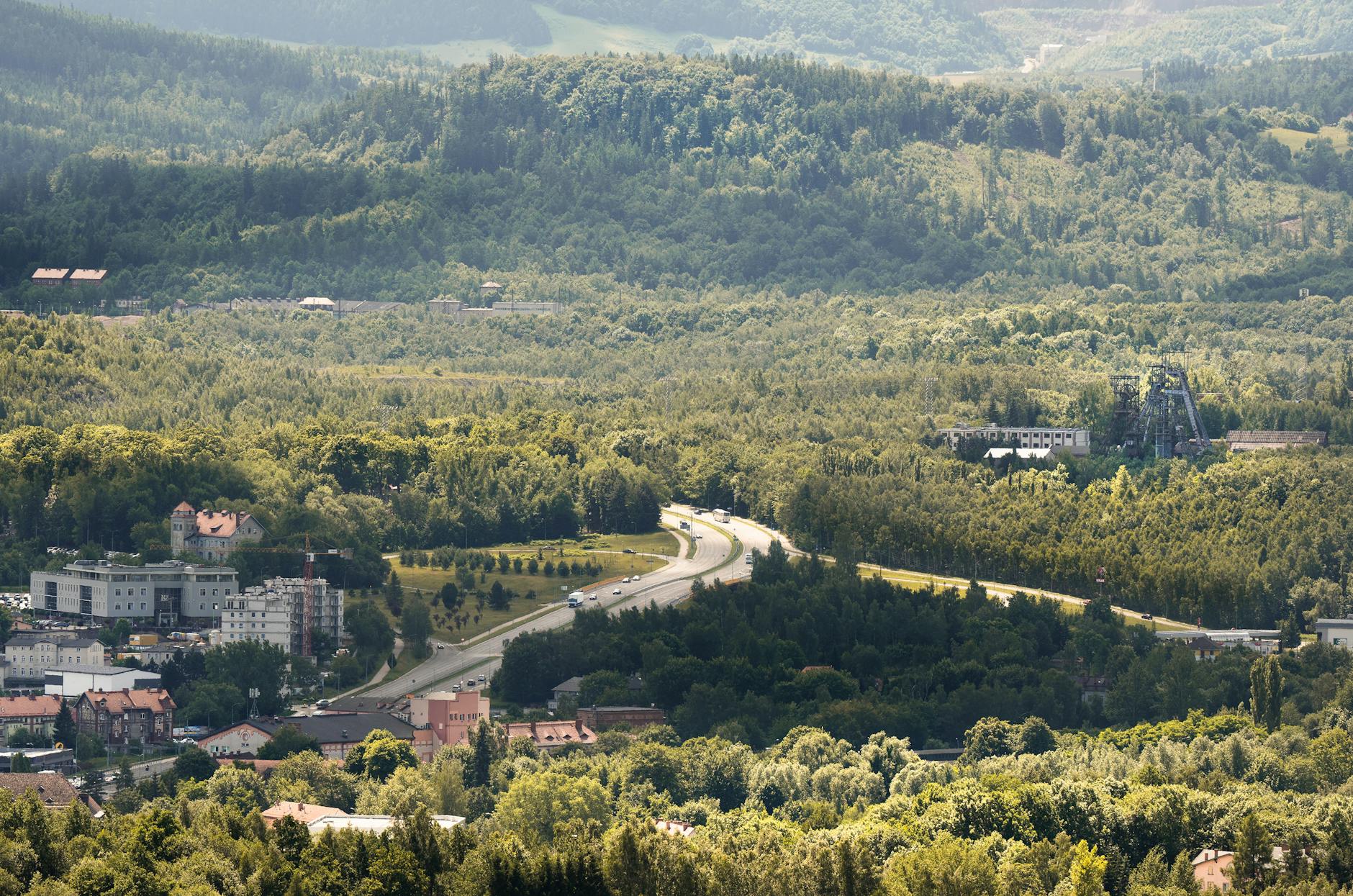 Mapa Szklarskiej Poręby pokazująca rozkład infrastruktury usługowej, z naciskiem na gastronomię.